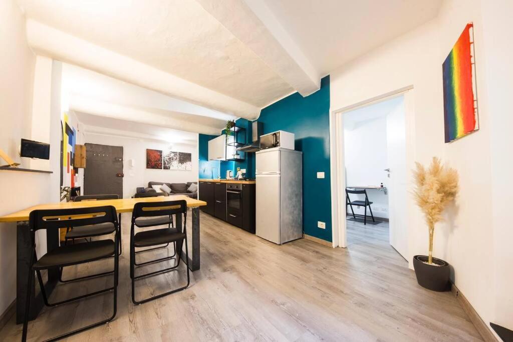 Midway Home, Nel Centro Storico Di Genova Екстер'єр фото